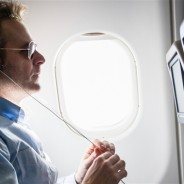 L’adaptateur pour écouteurs pour son voyage en avion